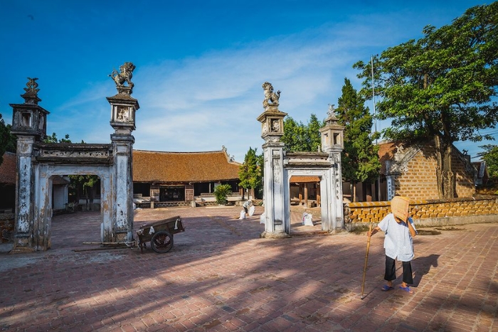 The peaceful beauty of Duong Lam village